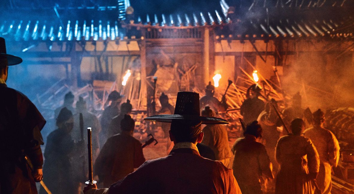 Kingdom Season 1 STILL FROM NETFLIX