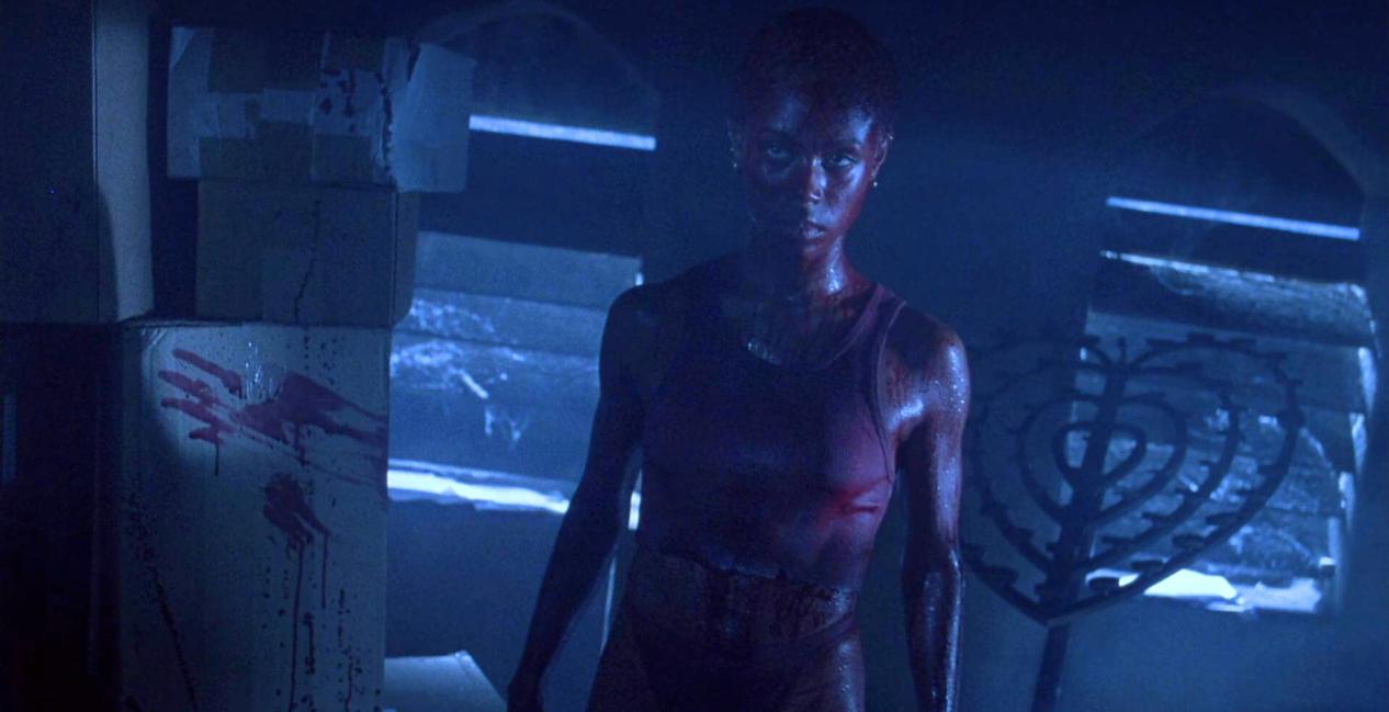 Black Characters In Horror - Jada Pinkett Smith as Jerryline in Tales From the Crypt: Demon Knight