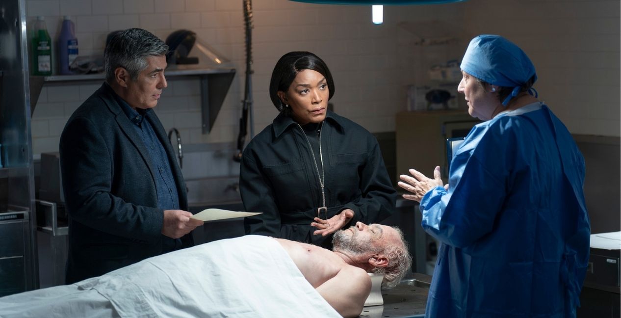 Angela Bassett in 9-1-1 Season 8 Episode 10