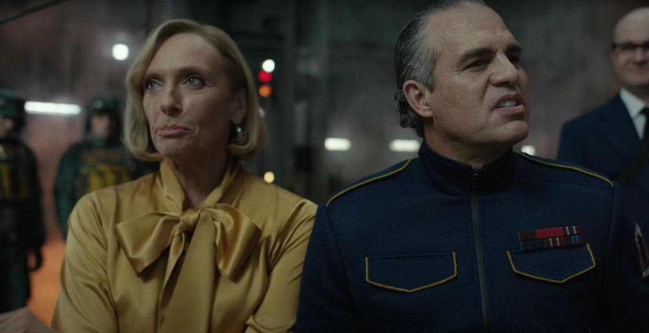 Toni Collette and Mark Ruffalo in Bong Joon-Ho's Mickey 17