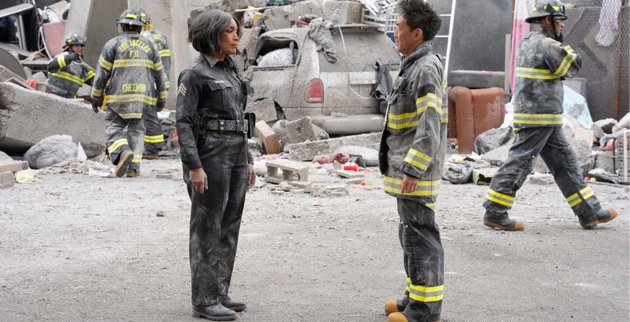 Angela Bassett and Kenneth Choi in 9-1-1 Season 8 Episode 18
