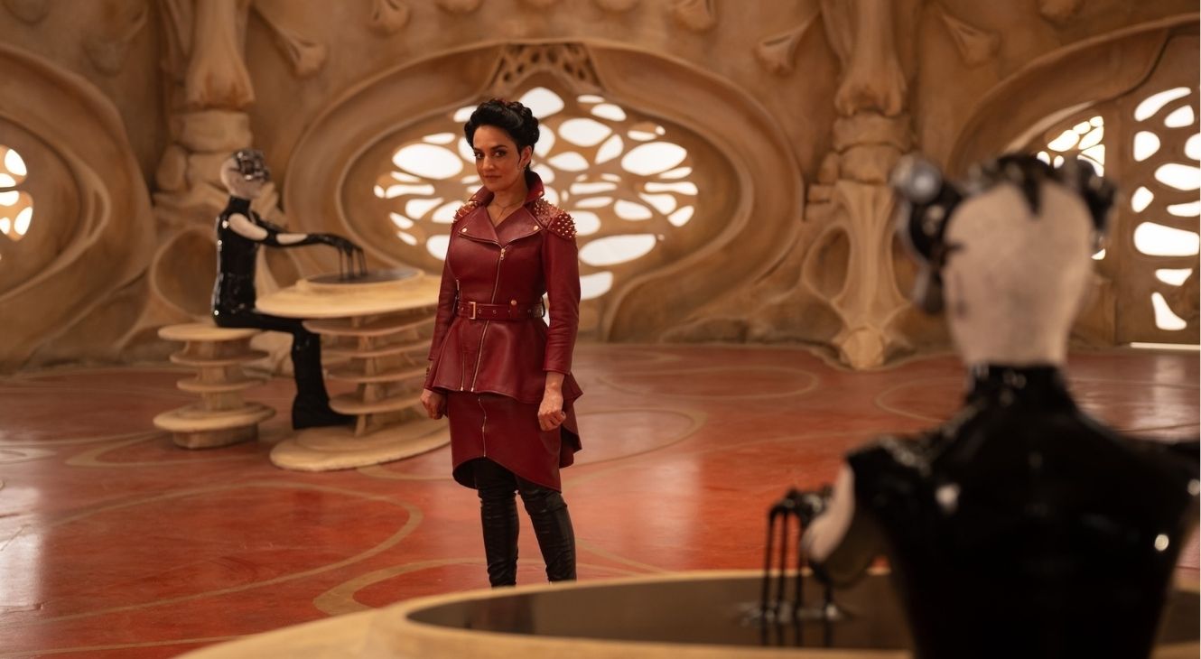Archie Panjabi in Doctor Who Season 2 Episode 7