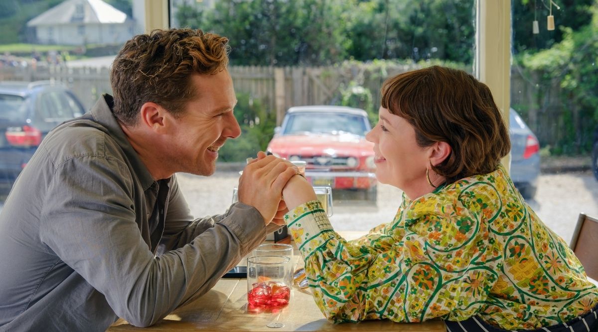 Benedict Cumberbatch an Olivia Colman in The Roses