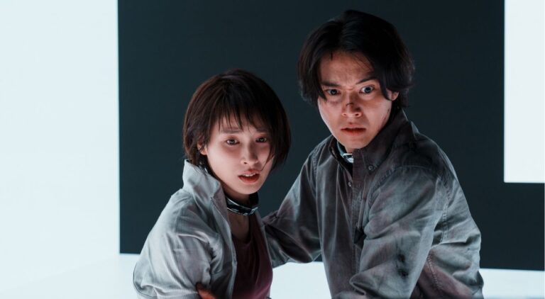 Tao Tsuchiya and Kento Yamazaki in Alice in Borderland Season 3