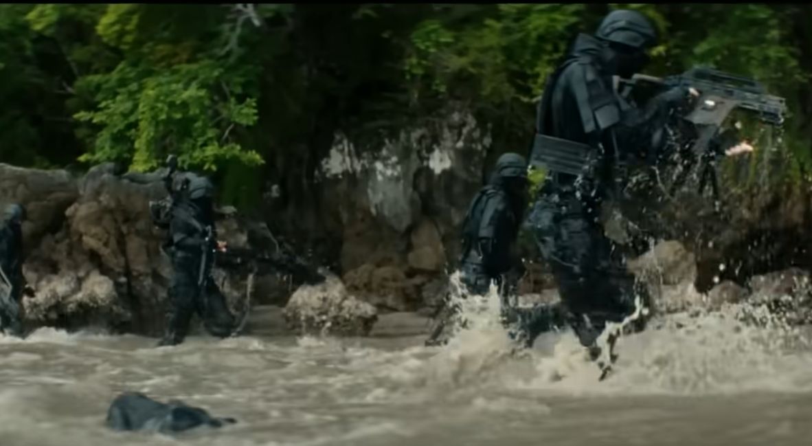 REVIEW: 'Alien: Earth' Episode 7 - "Emergence" 1 The soldiers run through the water in Alien Earth Episode 7
