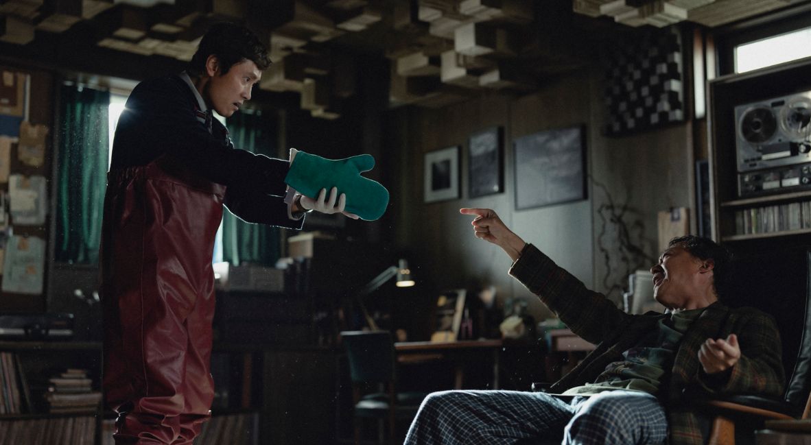 Man-soo works through a plan