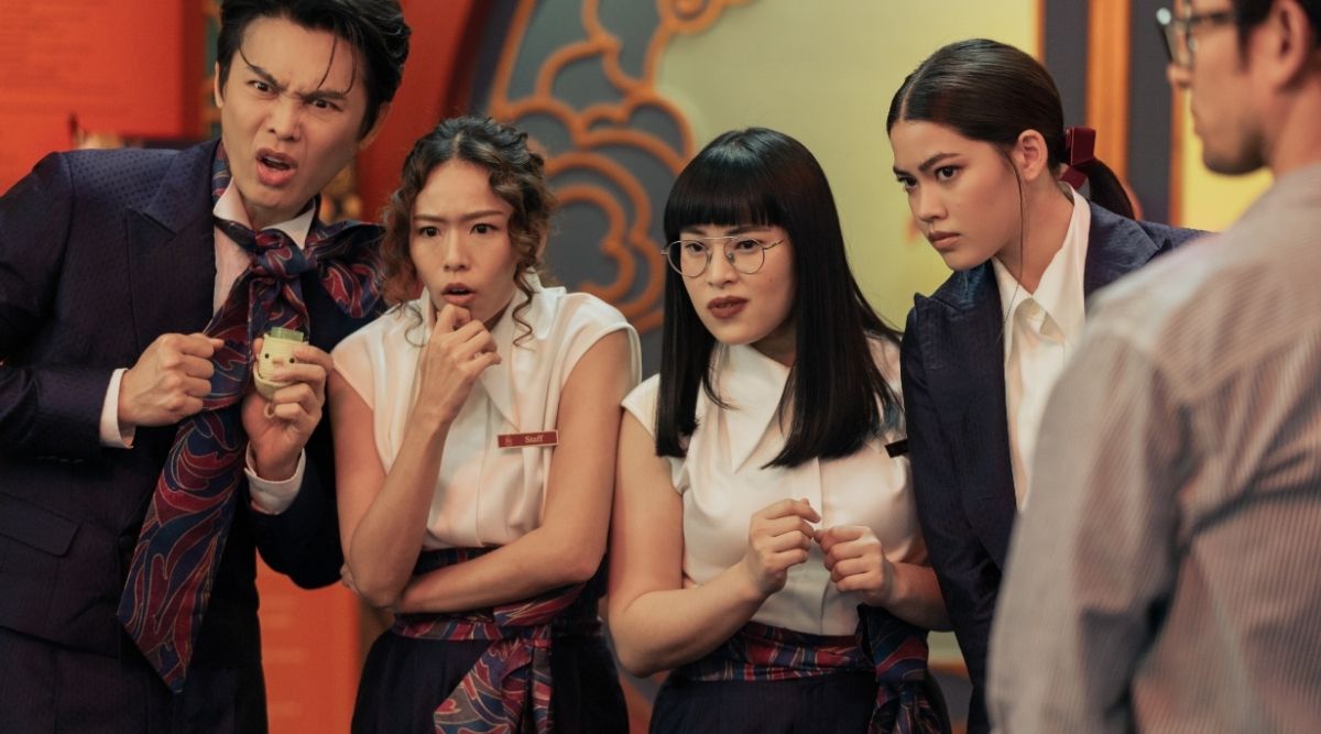 REVIEW: 'Same Day With Someone' Spins The Time Loop Just Enough 3 Same Day with Someone Museum Staff