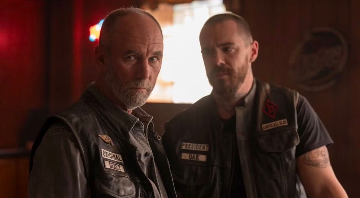 Perry and Jayson in Task Episode 3