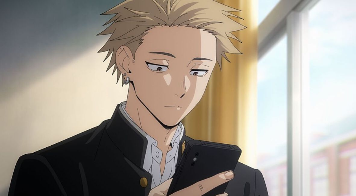 Rintaro wants to message Kaoruko