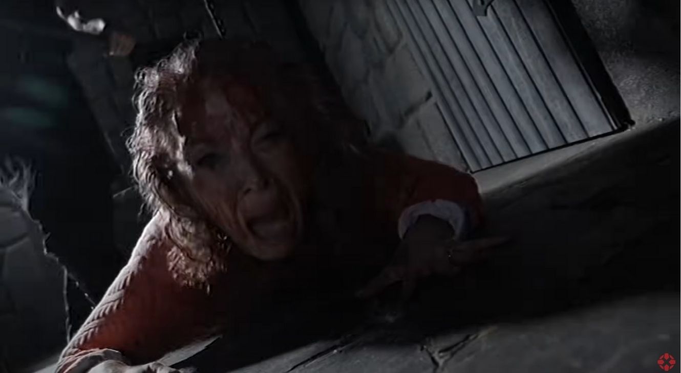 Home Haunt in V/H/S/Halloween