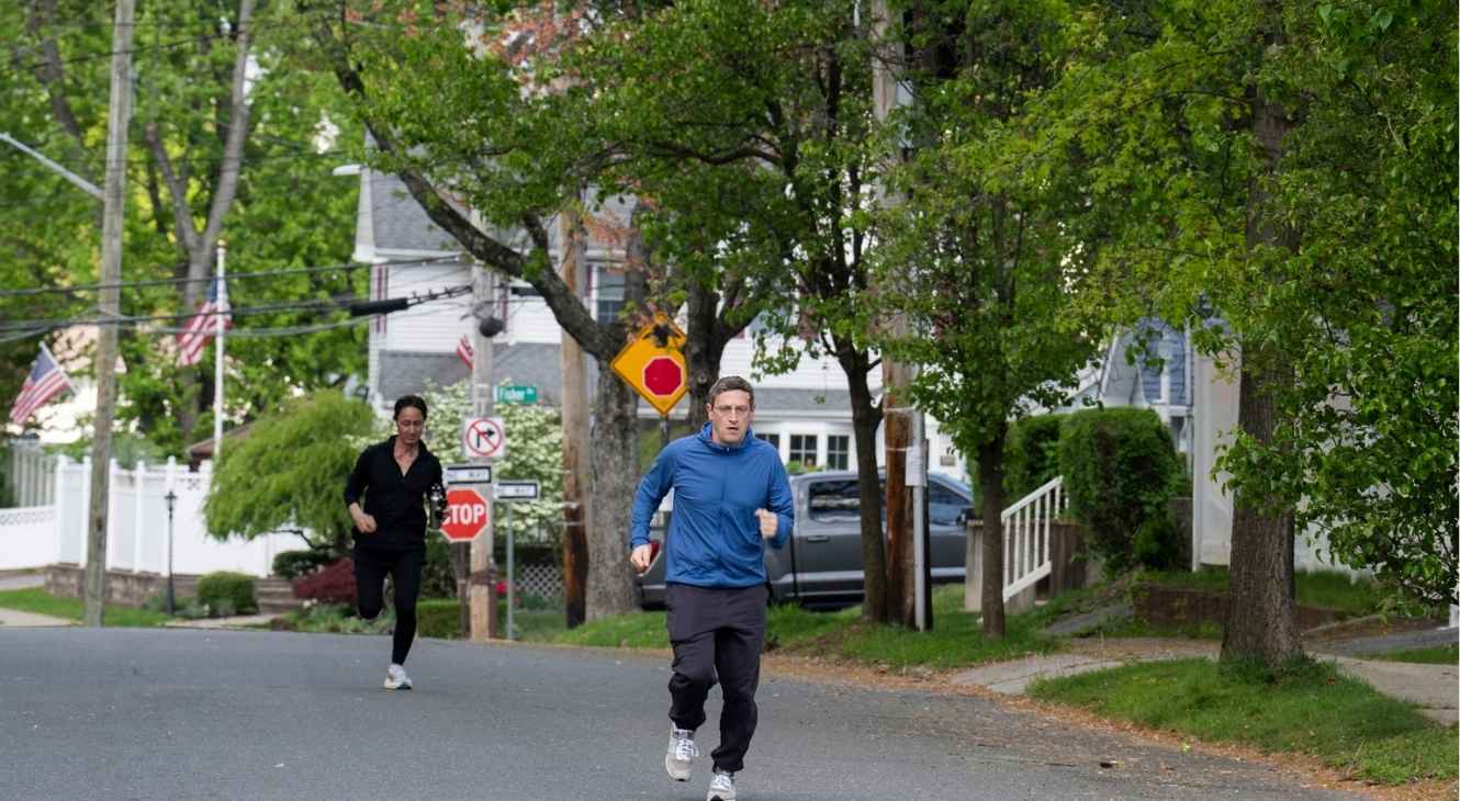 Tim Robinson in The Chair Company Episode 2