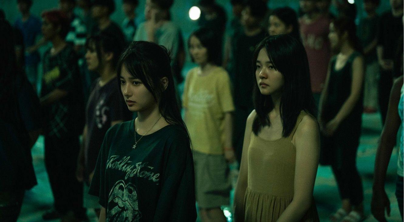 Vivi Chen and Lin Ting-yi in The Resurrected