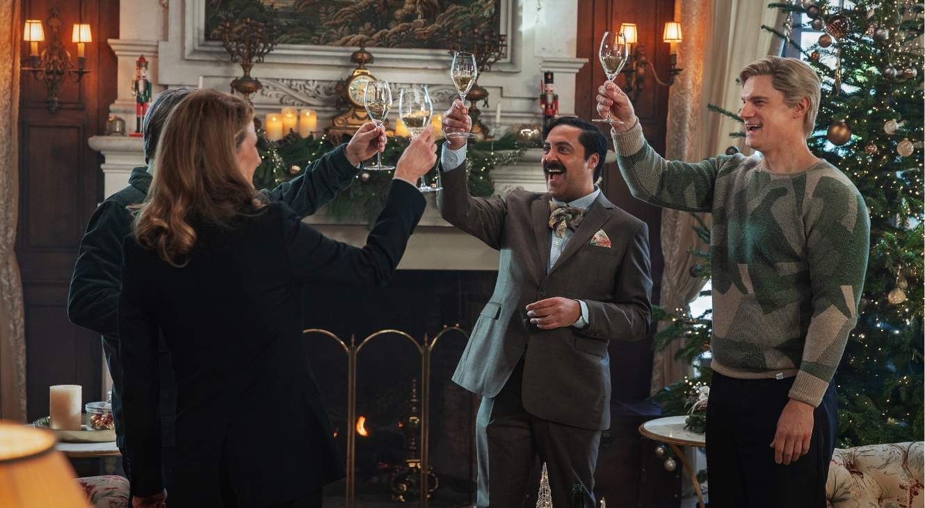 Sean Amsing, Flula Borg, Astrid Whettnall in Champagne Problems (2025)