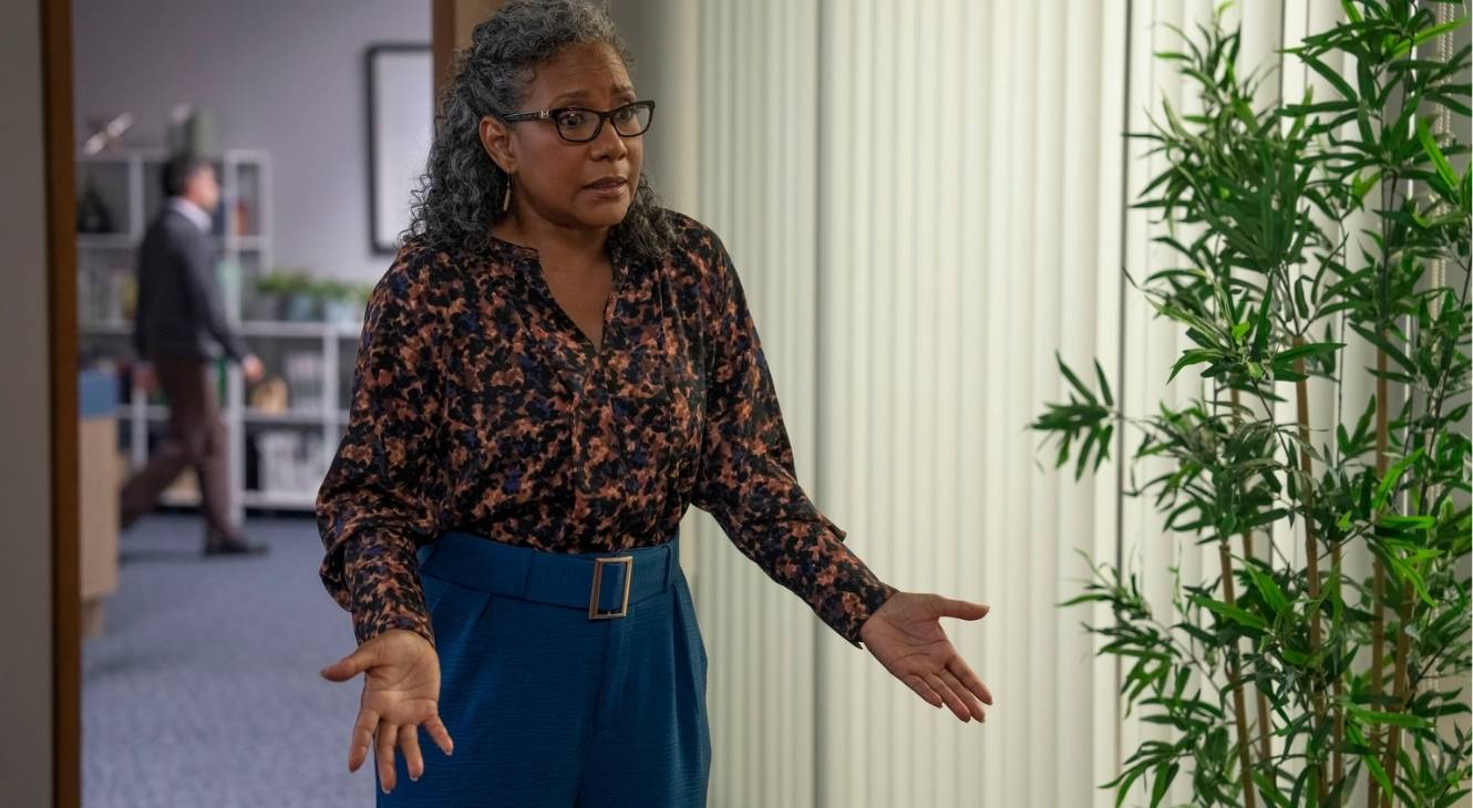 Zuleyma Guevara in The Chair Company Episode 6