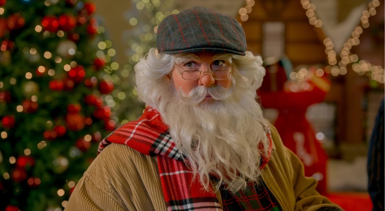 REVIEW: 'My Secret Santa' May Be A Sleeper Comfort Hit 1 Alexandra Breckenridge in My Secret Santa