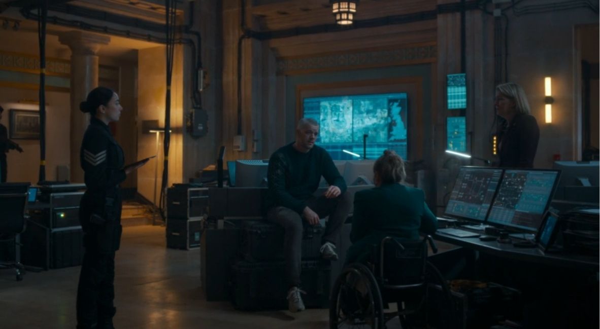 UNIT in The War Between the Land and the Sea Episode 5