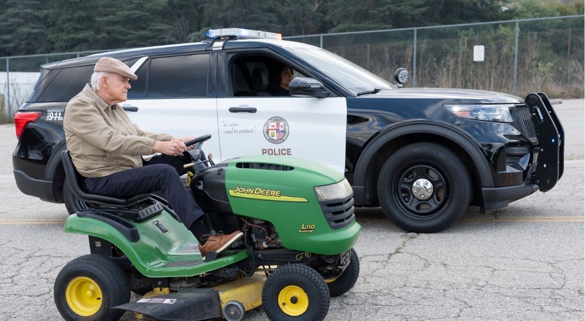 Athena and Lawnmower Guy in 9-1-1 Season 9 Episode 10