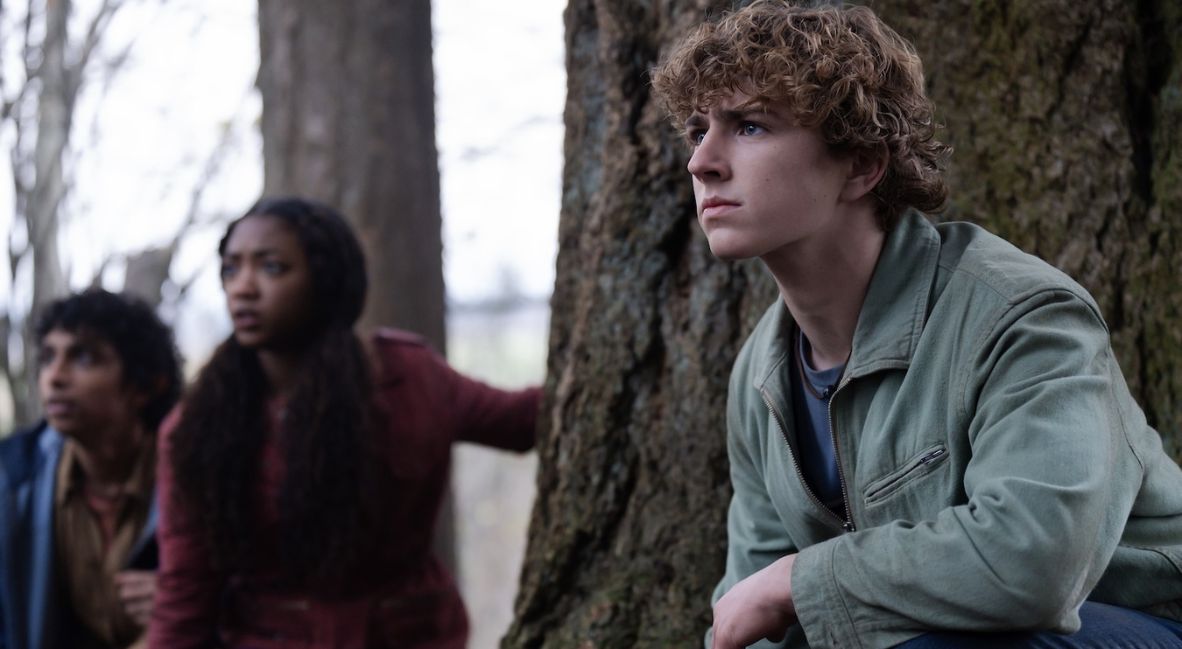 REVIEW: 'Percy Jackson and the Olympians' Season 2 Episode 8 - "The Fleece Works Its Magic Too Well" 3 Grover, Annabeth, and Percy