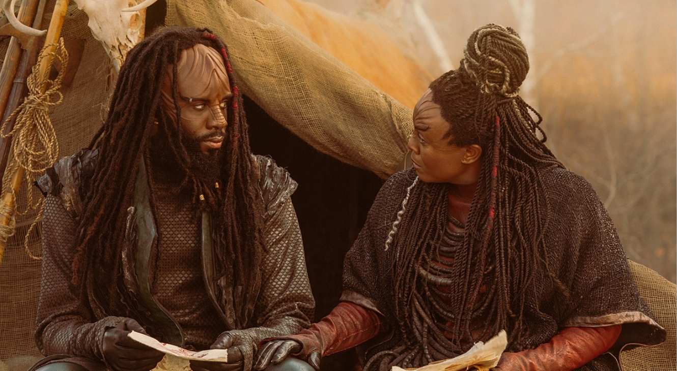 Jay-den with mother in Starfleet Academy Episode 4