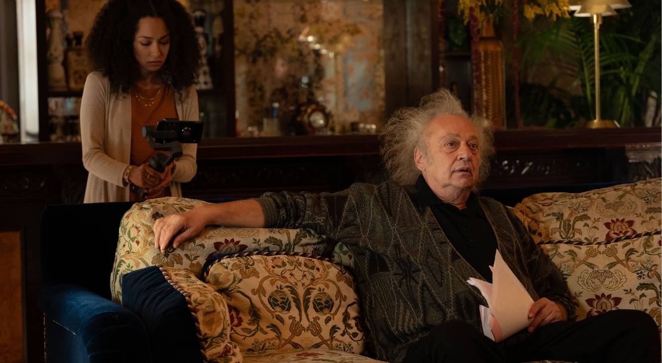 Juliette Ortega and Zlatko Buric in Wonder Man