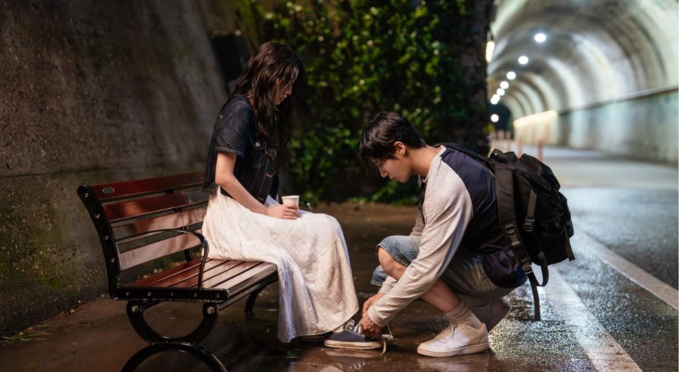 Choo Young-woo and Shin Si-ah in Even If This Love Disappears Tonight