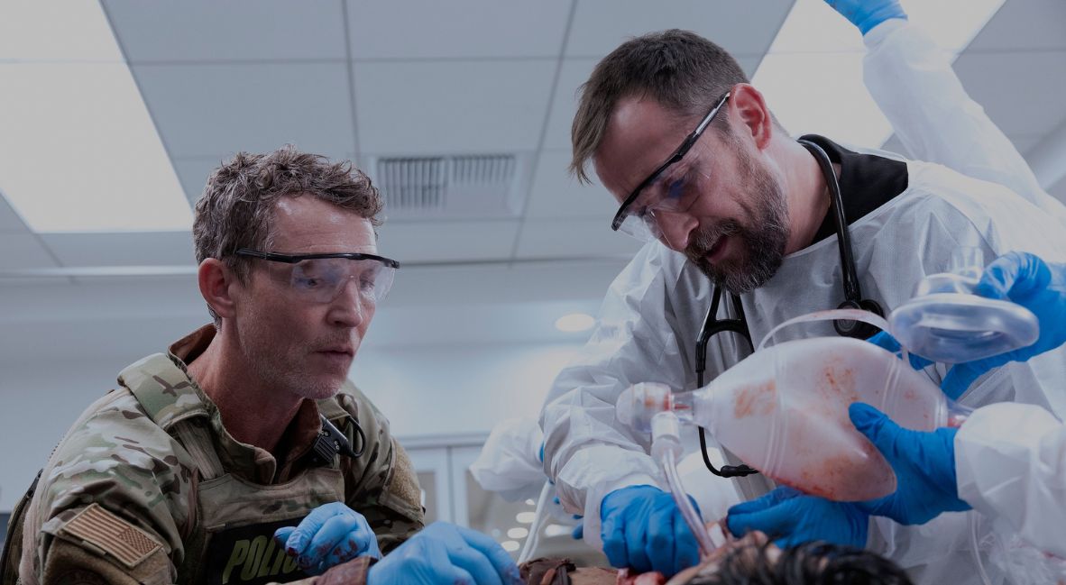 RECAP: 'The Pitt' Season 2 Episode 7 — "1:00 P.M." 5 Abbott and Robby in The Pitt Season 2 Episode 7