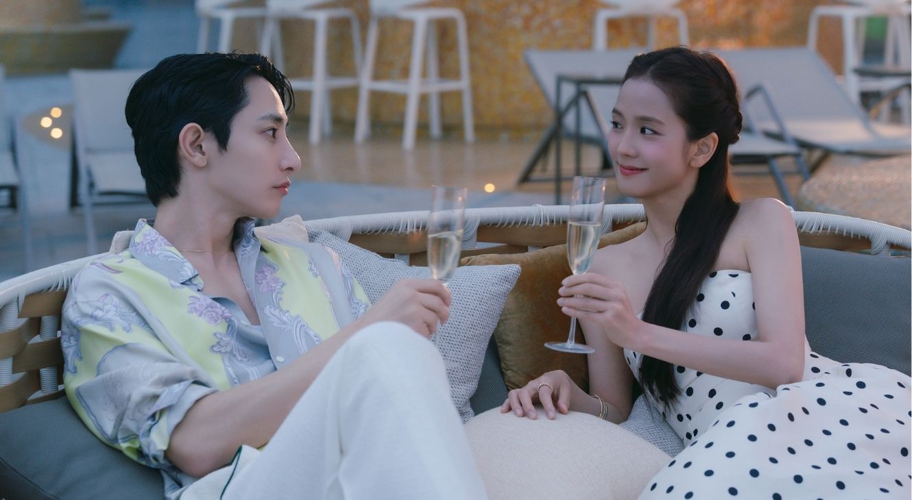 Jisoo and Lee Soo-hyuk in Boyfriend on Demand