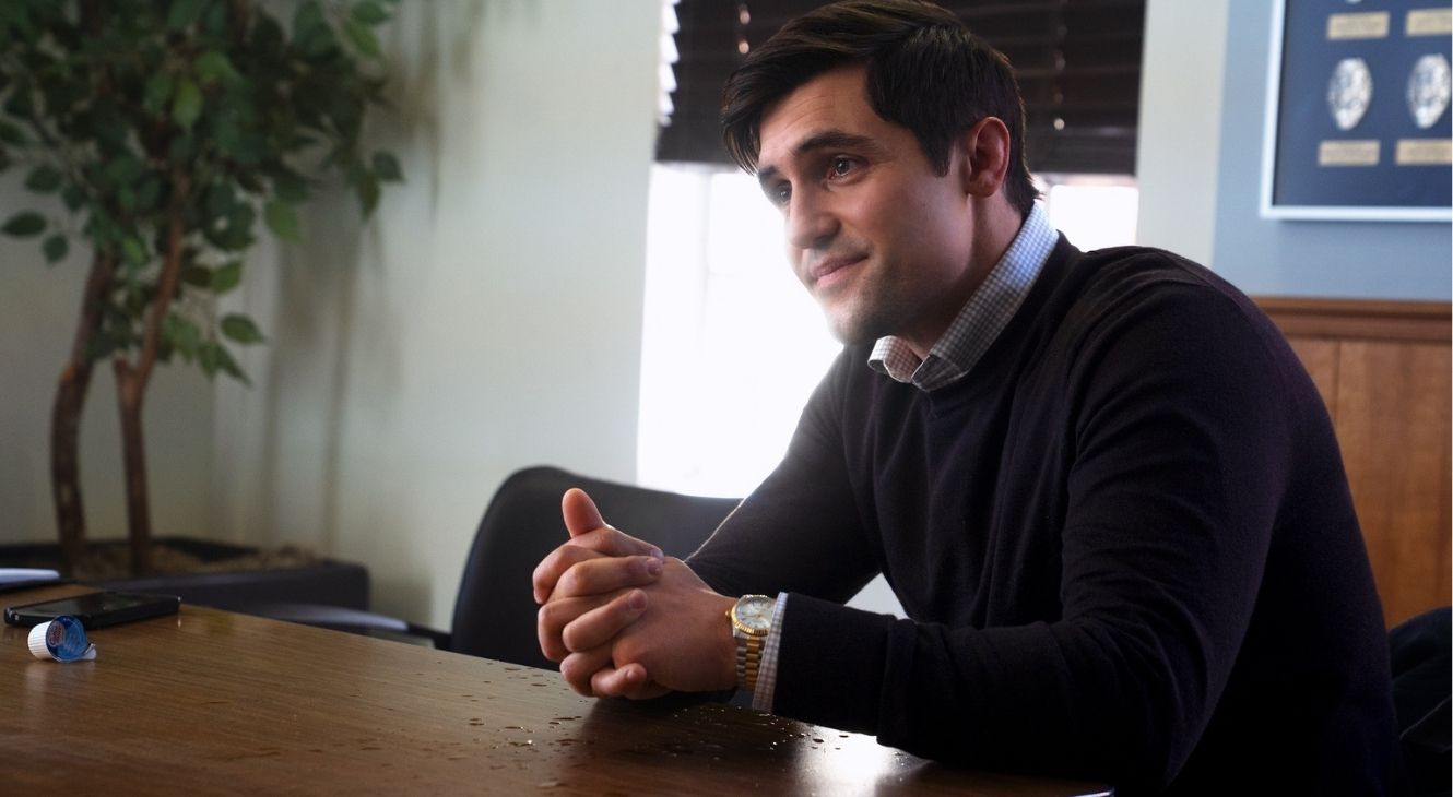 Phil Dunster in Rooster Episode 2