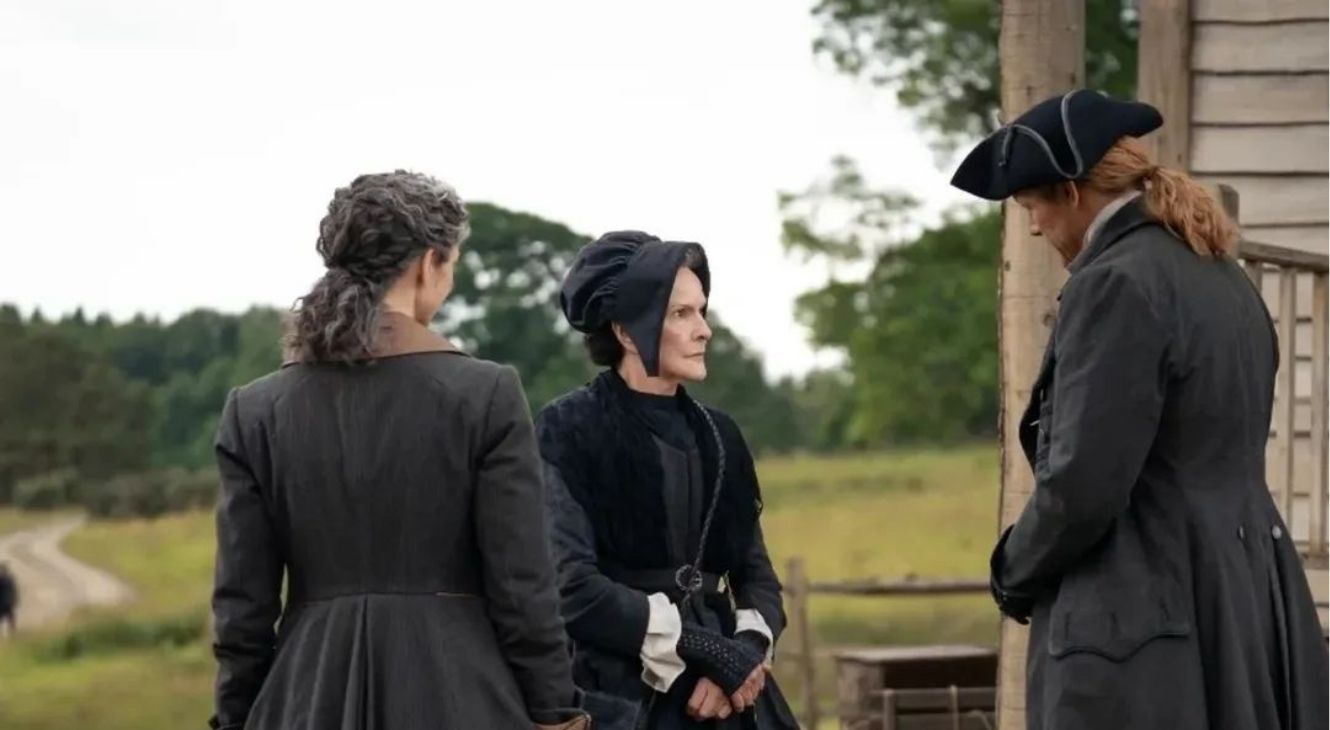 Caitríona Balfe, Frances Tomelty, and Sam Heughan in Outlander Season 8 Episode 6