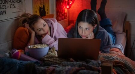 Chloe East, Sadie Sandler in Roommates (2026)