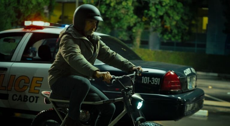 Steve Carell in Rooster Episode 6