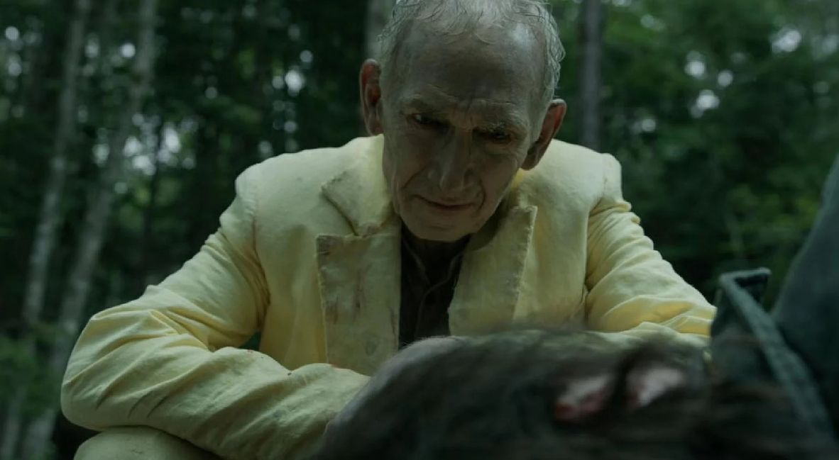The mysterious man in yellow in season 4 episode 1 of FROM