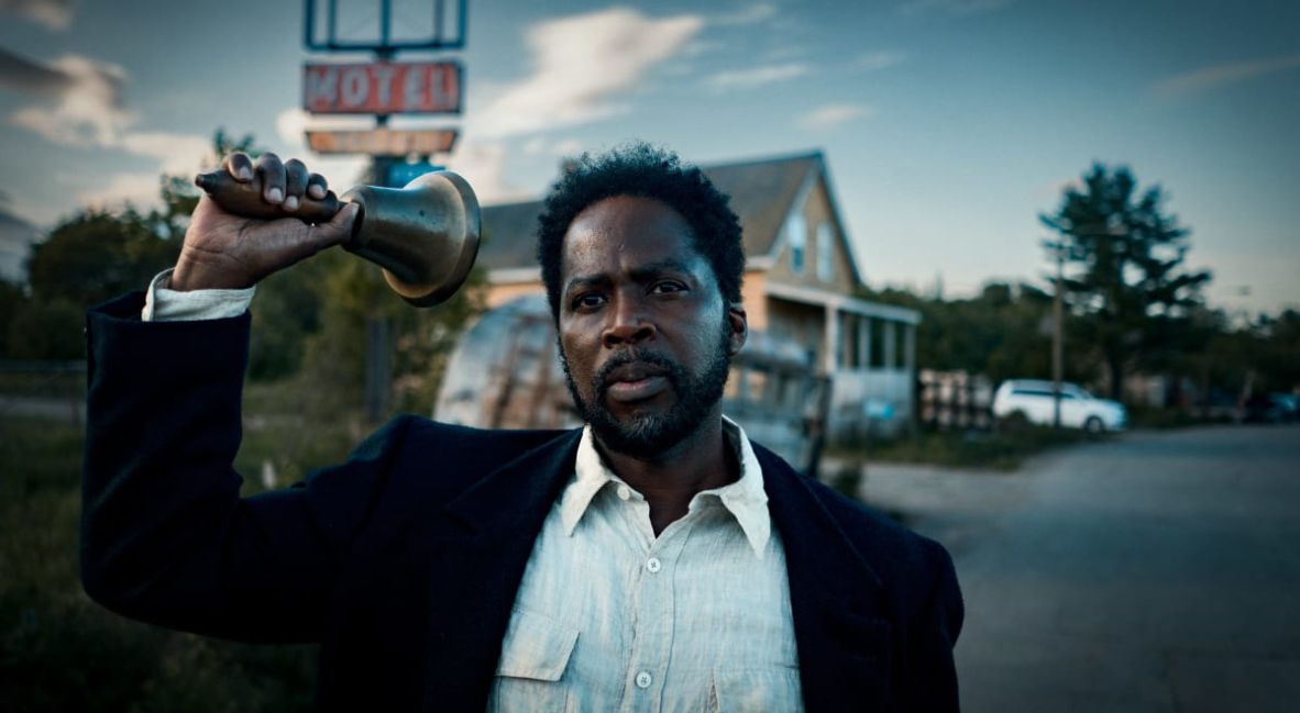 Boyd played by Harold Perrineau in season 1 episode 1 of FROM