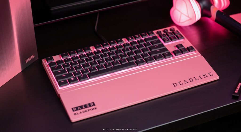 BLACKPINK X Razer Collection - keyboard
