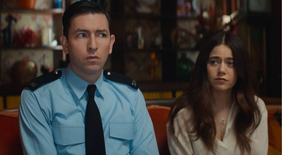 Nicholas Braun and Molly Gordon in The Sheep Detectives