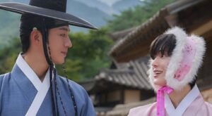 Kim Kang-jae and Ji Min-seo in Painter of the Night live-action adaptation