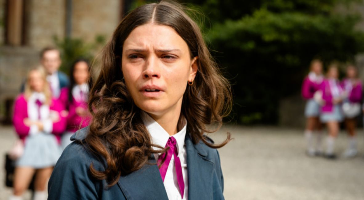 Maxton Hall – The World Between Us Brings The Original Series To A Close 2 Maxton Hall Season 3 first look still
