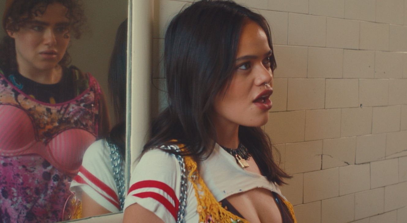 Malia Pyles in She's The He