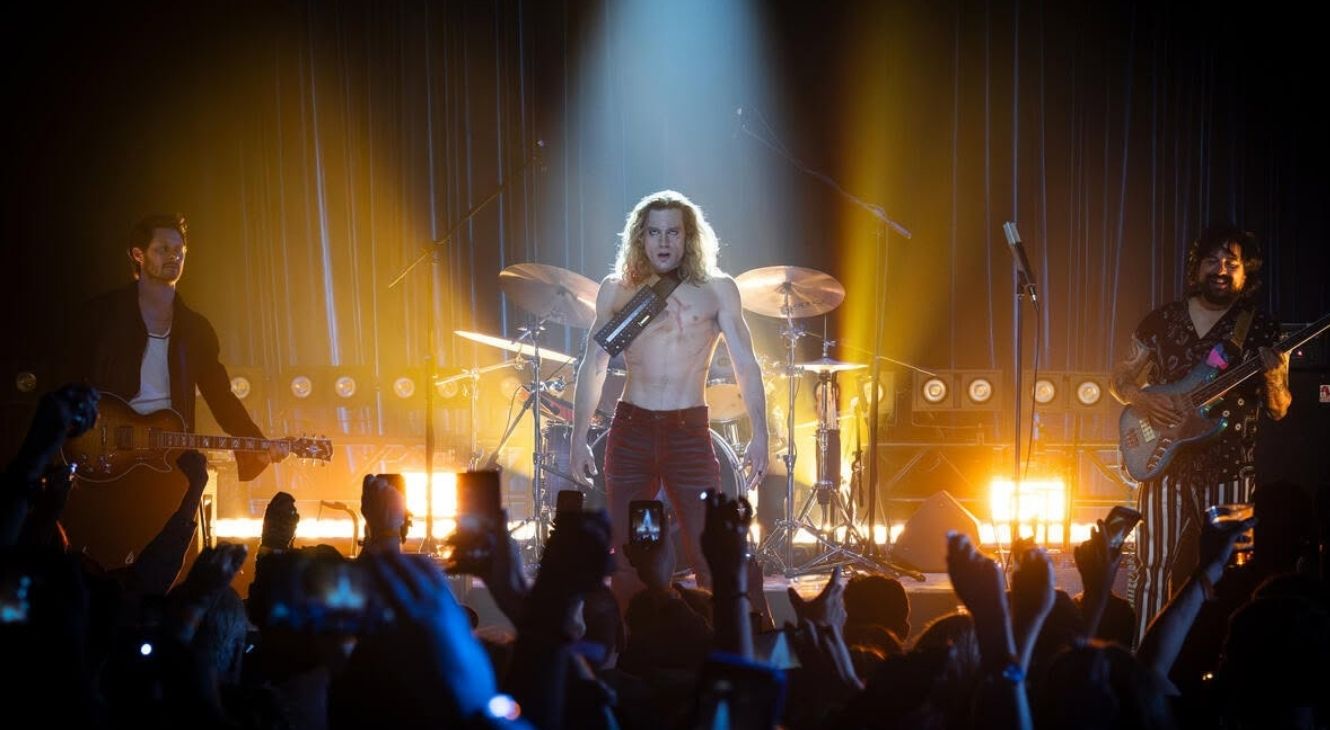 Sam Reid in The Vampire Lestat Episode 2