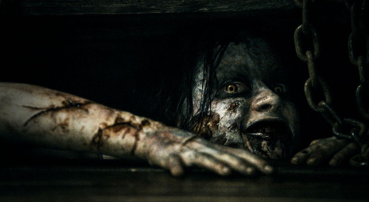 A still from the 2013 Evil Dead remake