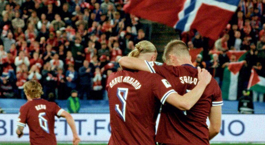 Norway: The Dark Horse team still