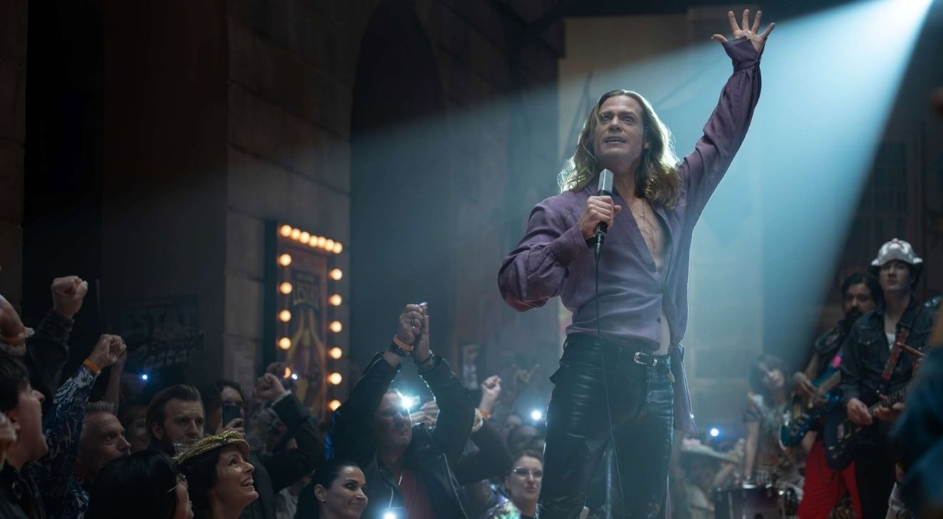 Sam Reid in The Vampire Lestat Episode 7