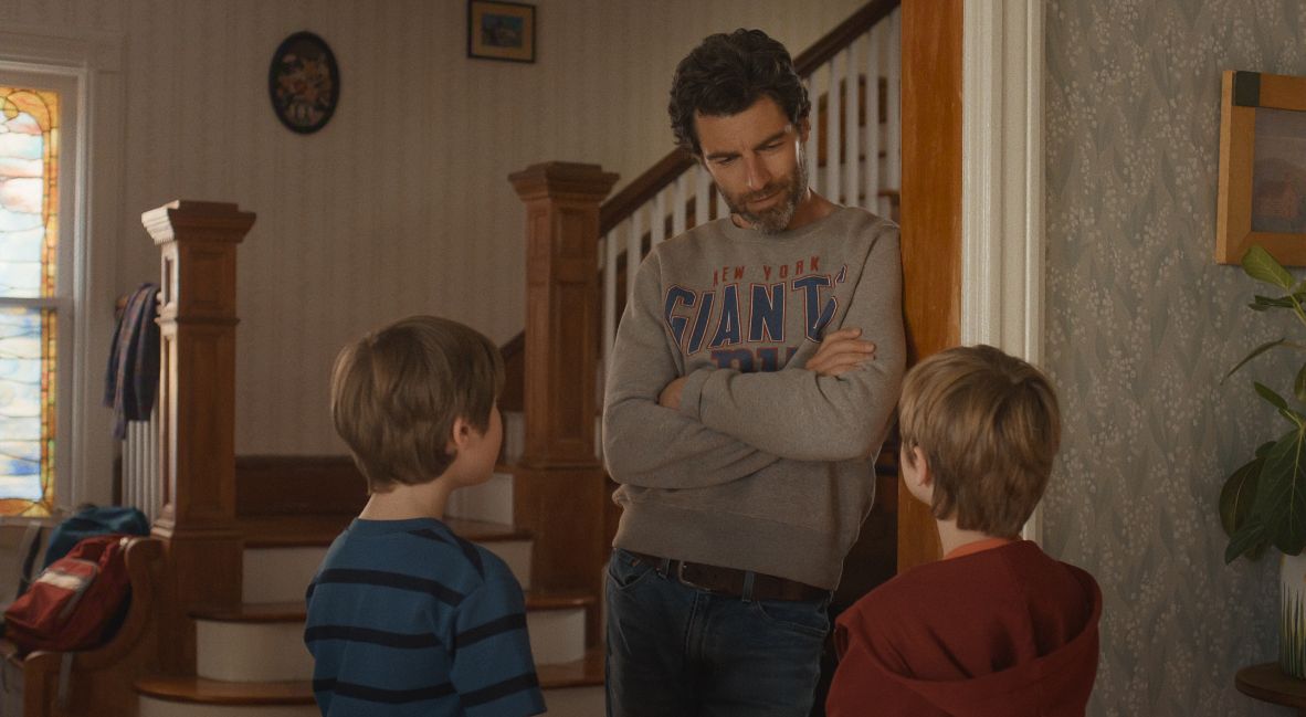 Max Greenfield stars as Ted