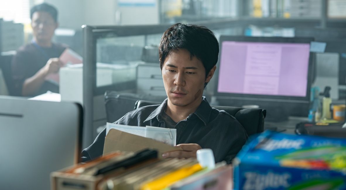 Lee Kyu-hyung in Mousetrap