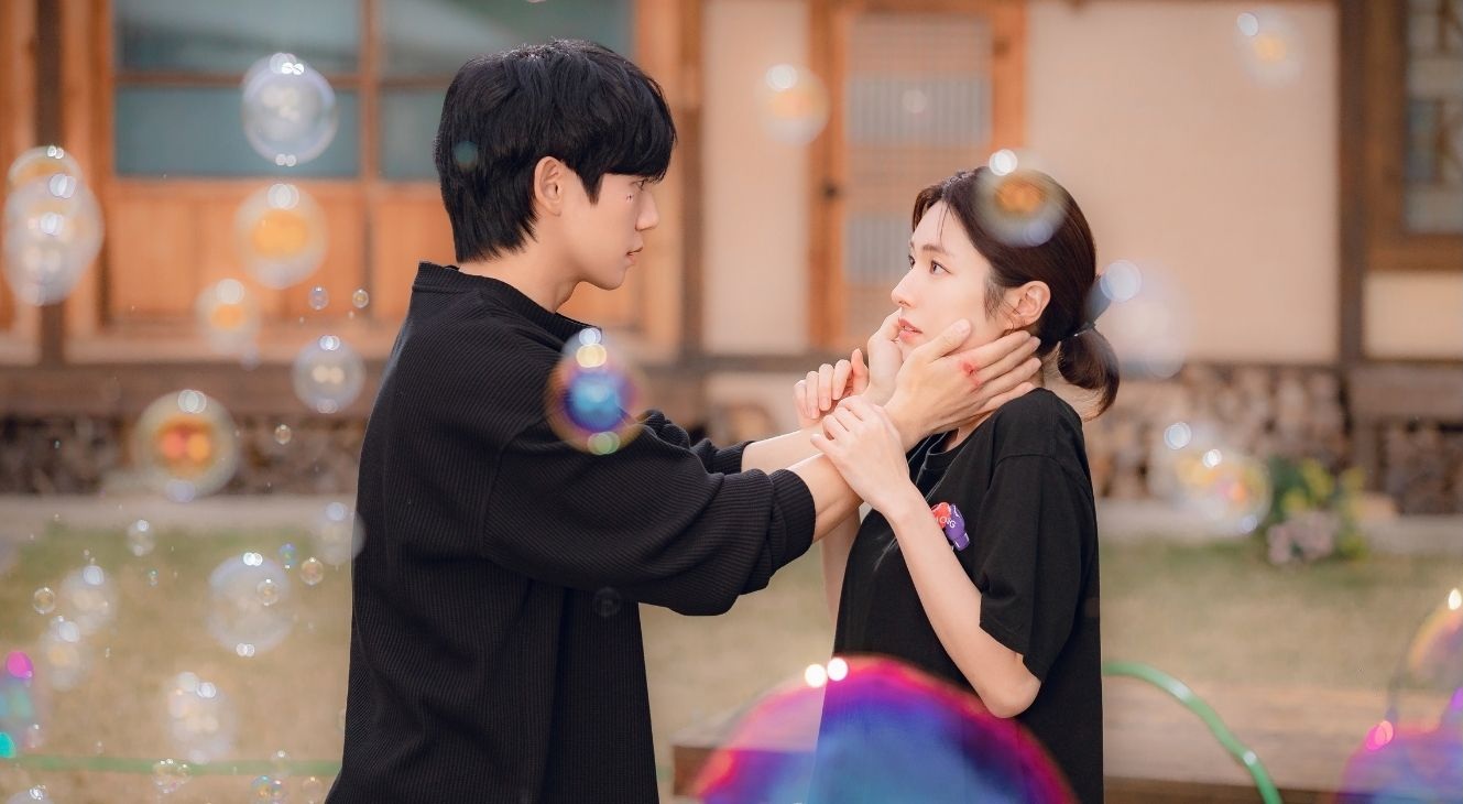 Ahn Ha-young ad Jung Hae-in in Our Sticky Love