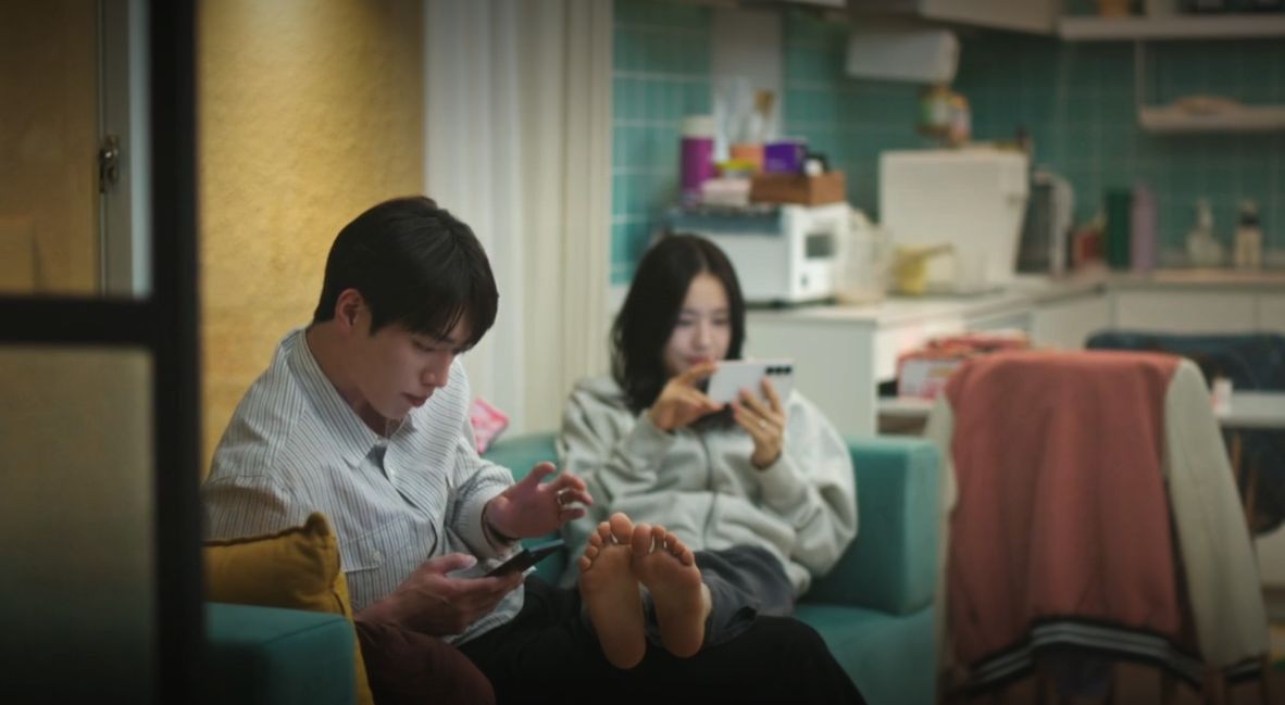 A Love Other Than Yours Episode 1-2