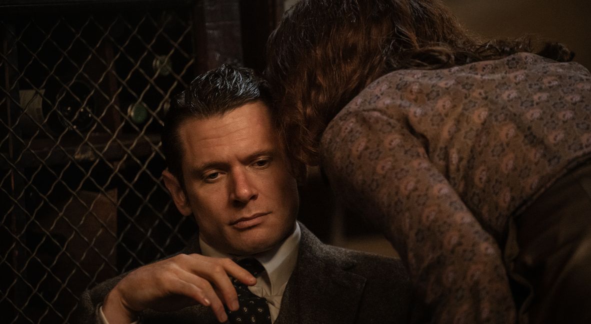TIFF 2026: 'Ink' (2026) Traffics In The Cheap Tabloid Sensationalism It Seeks To Skewer 2 Jack O'Connell and Claire Foy in Ink (2026)