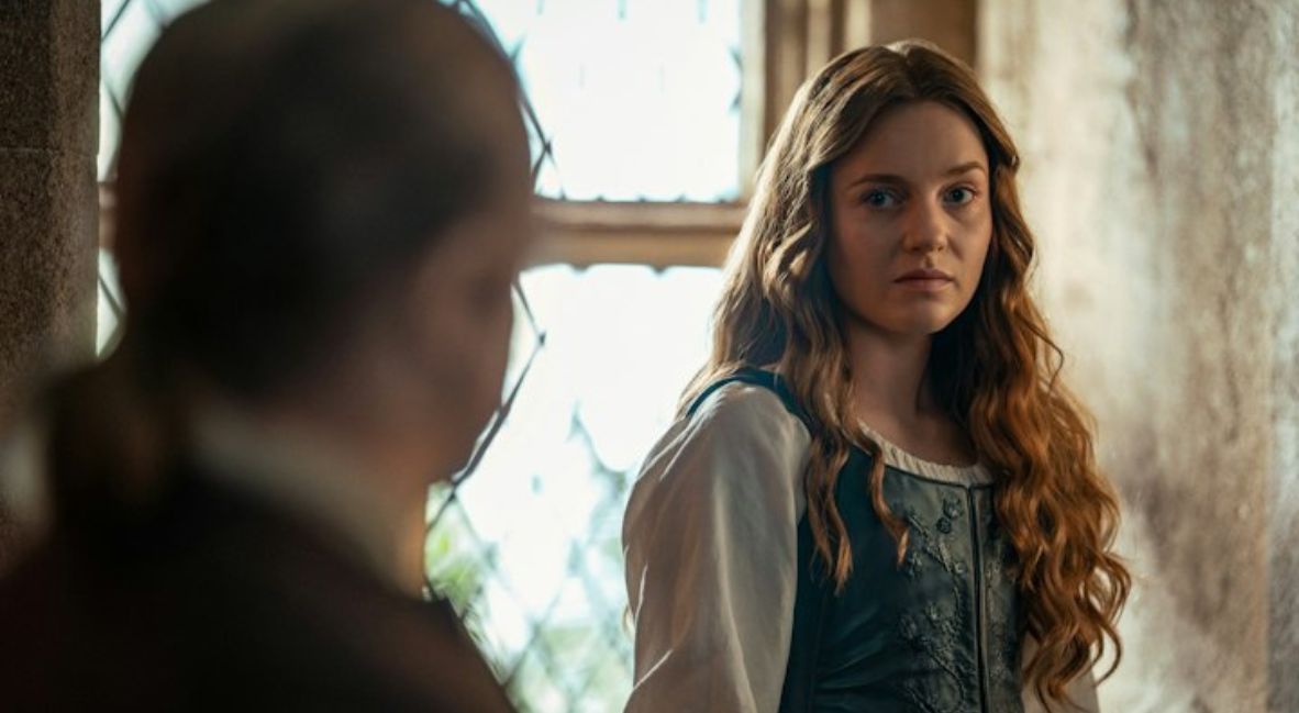 RECAP: 'Outlander: Blood Of My Blood' Season 2 Episode 2 — "The Veil Of Time" 6 Ellen in Outlander Blood of My Blood Season 2 Episode 2