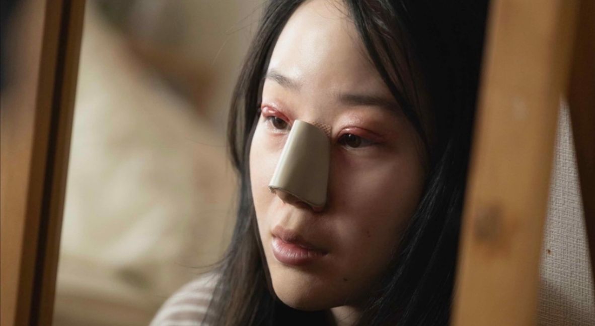 Another patient in Plastic Beauty
