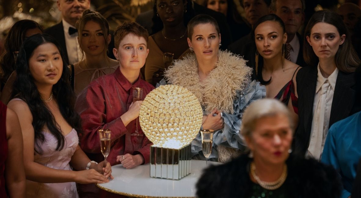 Annelise Heywood, Rex Hayes, Jude Mack, Abbie Hern and Tanya Reynolds in Ted Lasso Season 4 Episode 6